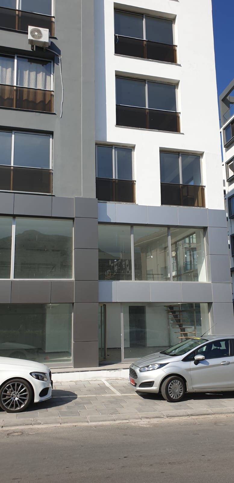 Girne Merkez kiralık dükkan